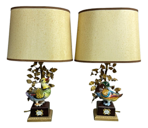Italian Hollywood Regency Porcelain Waterbird Table Lamp with Sculptural Brass Foliage attributed to Giulia Mangani, Italy, 1970s