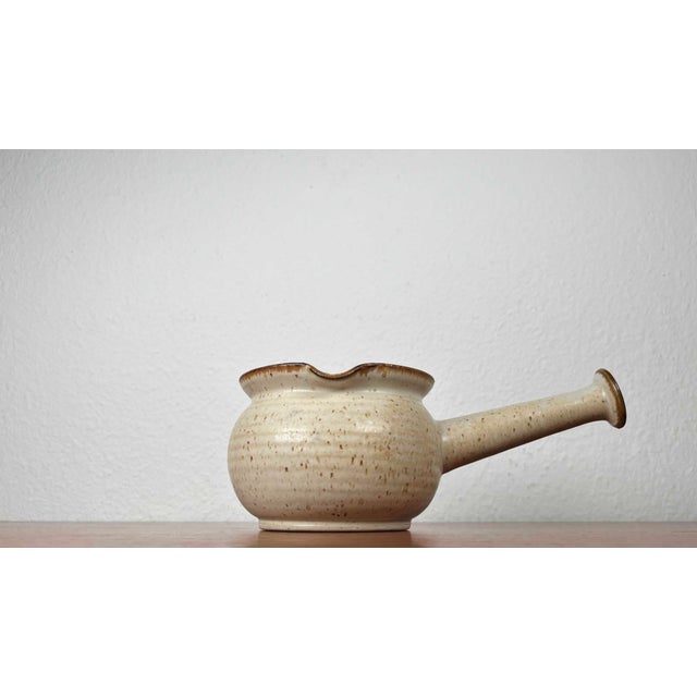 Mid-Century Danish Studio Pottery Bowl with Handle from Tversted Vendelbo Stentoj, 1960s For Sale - Image 13 of 18