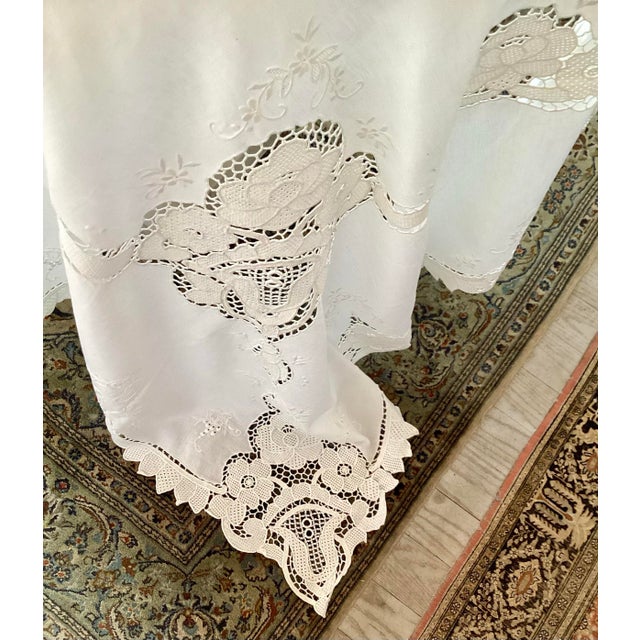 Hand Cutwork Embroidered Rectangular White Linen Tablecloth With 10 Plain White Napkins For Sale - Image 9 of 9