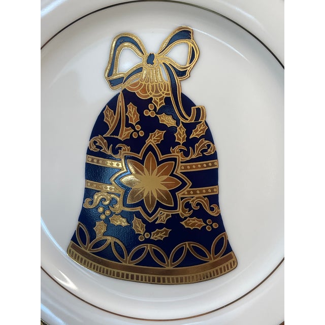 Mid-Century Modern Vintage Muirfield Celebrity 9408 Salad/Accent Plate - Blue Ornament For Sale - Image 3 of 4