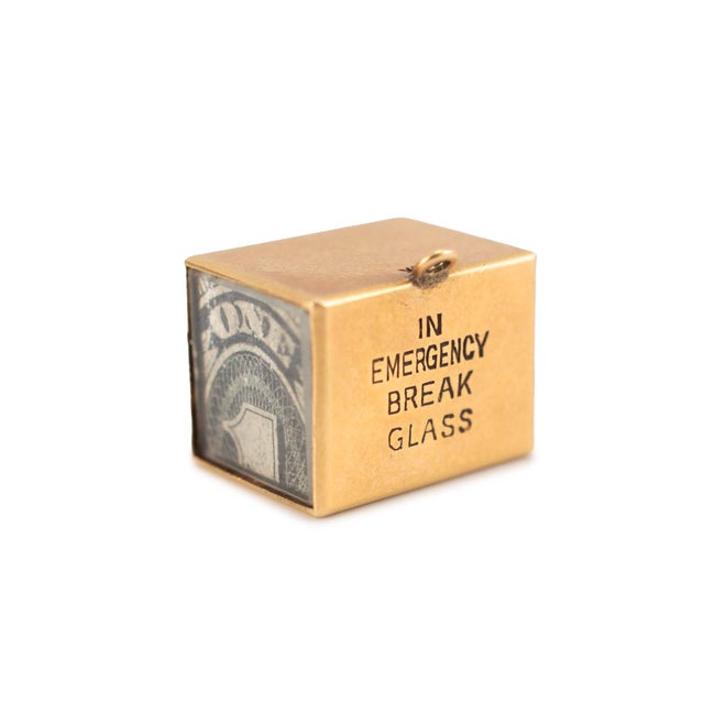 Late 20th Century Vintage 14k Yellow Gold in Emergency Break Glass Dollar Bill Charm Pendant For Sale - Image 5 of 9