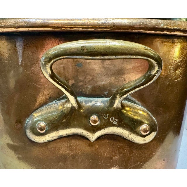 Early 20th Century 18th Century French Rectangular Copper Cooking Box With Brass Handles For Sale - Image 5 of 12