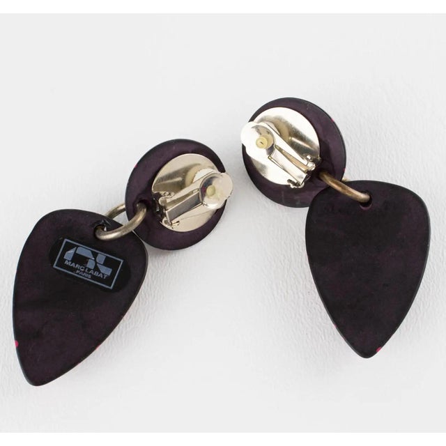 Marc Labat Paris Geometric Pink and Black Resin Clip Earrings For Sale In Atlanta - Image 6 of 9