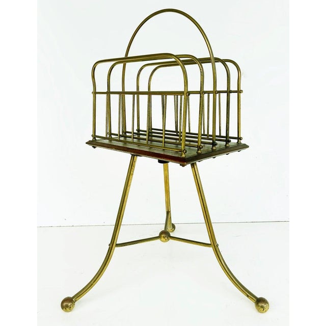 English Jans of London Antique Revolving Magazine Stand in Brass and Mahogany For Sale - Image 3 of 11