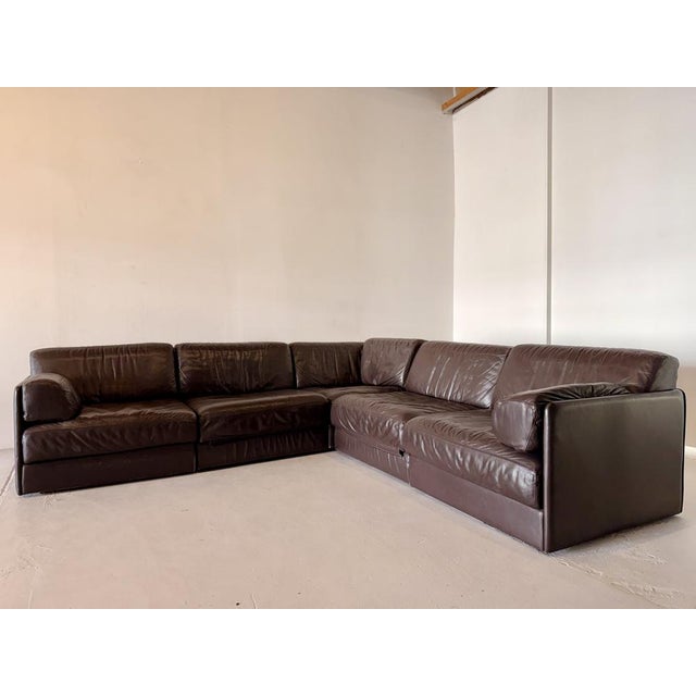 DS 76 Modular Sofa from de Sede, 1970s, Set of 5, in Very Good conditions. Designed 1970 to 1979 This piece has an...