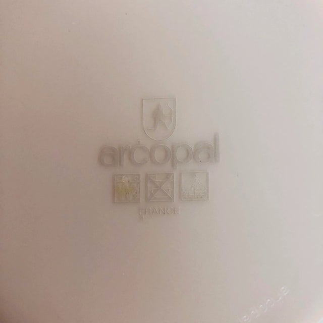 1970s Vintage Arcopal France Blue & White Crackle Design Dinner Bowls S/6 For Sale - Image 5 of 6