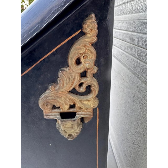 Antique 19th Century French Hand Painted Fireplace Coal Scuttle For Sale - Image 9 of 12