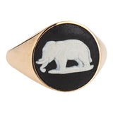 Image of Ferian 9k Yellow Gold Elephant Signet Wedgewood Cameo Ring Size 5.75 For Sale