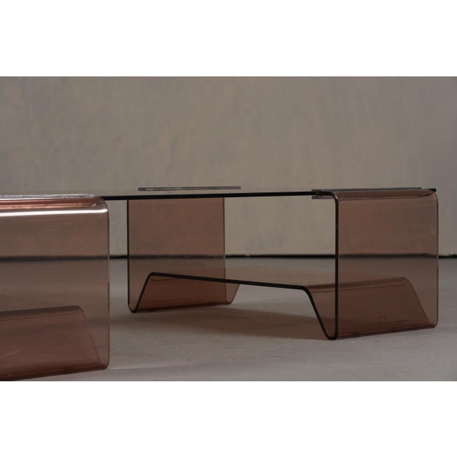 Mid-Century Modern Vintage Acrylic Glass and Glass Coffee Table by Michel Dumas for Roche Bobois, 1970s For Sale - Image 3 of 10