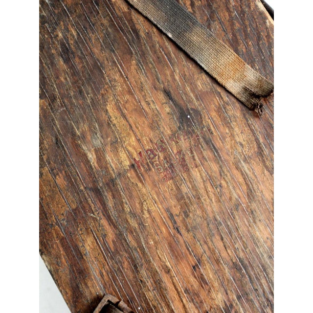 Early 20th Century Antique Hawkeye Basket Insulated Picnic Basket For Sale - Image 5 of 13