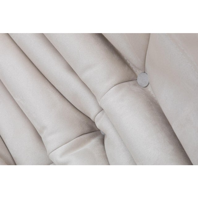 Ligne Roset Togo Lounge Chair in Cream Tissue by Michel Ducaroy for Ligne Roset For Sale - Image 4 of 15