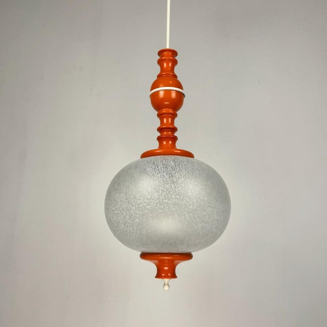 Large Mid-Century Modern Speckled Murano Glass Orange Pendant Lamp, 1970s For Sale - Image 6 of 7