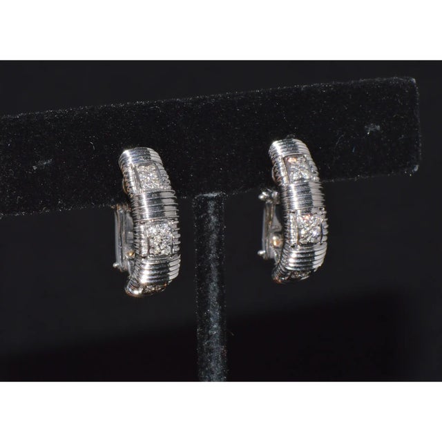 Authentic Roberto Coin Natural 0.30Cts Diamond Appassionata 18k White Gold Huggie Hoop Earrings, A Pair For Sale - Image 12 of 17