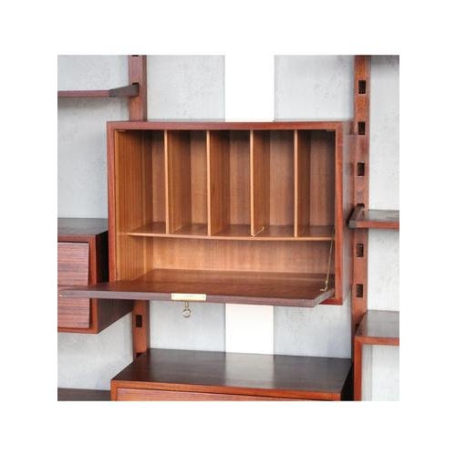 Type: 'Rosetta' 3-unit bookcase Date: 1950s–1960s Style: Romantic Nordic Origin: Italy Materials: Wood, Metal Model: Wall-...