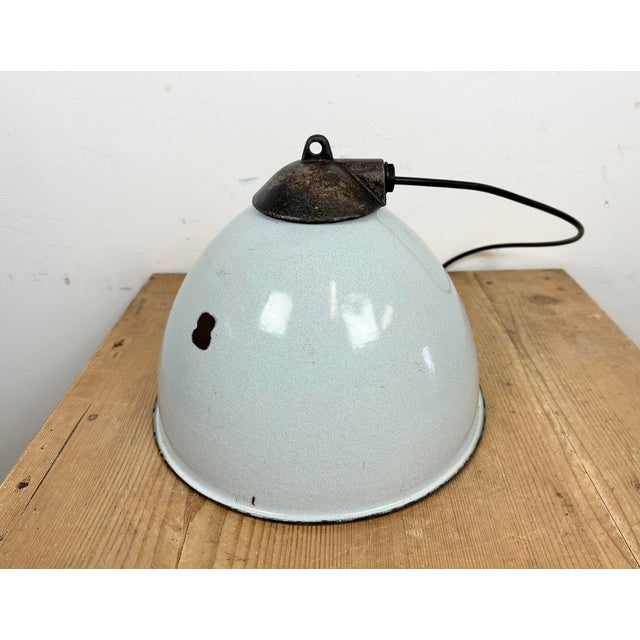 Industrial Grey Enamel Factory Lamp with Cast Iron Top, 1960s For Sale - Image 11 of 17