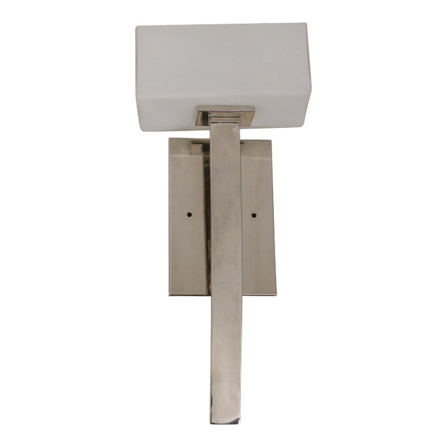 Modern Design Chrome Finish Wall Mount Light Fixture For Sale