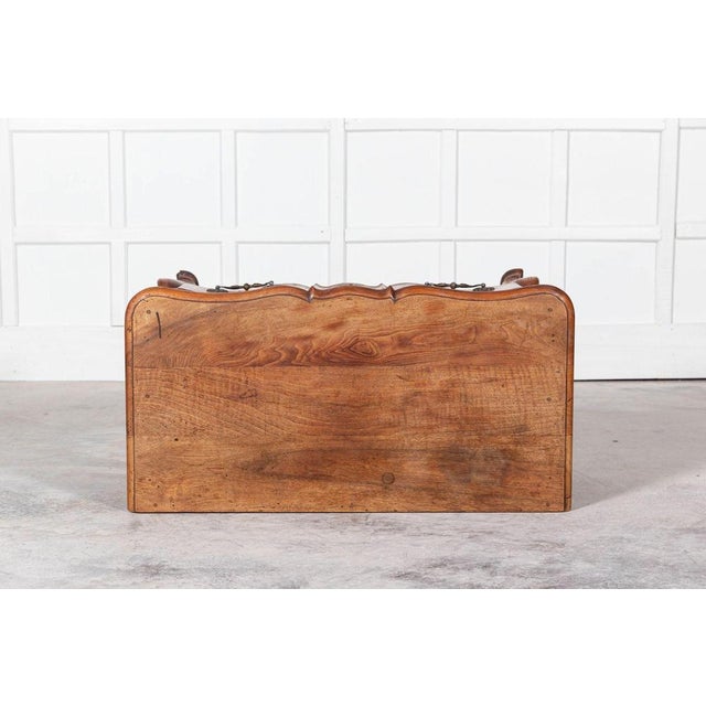 Early 19th Century French Walnut Commode For Sale - Image 3 of 18