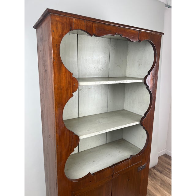 Antique Mid Atlantic Country Pine Cupboard C. Early 19th Century For Sale - Image 9 of 11