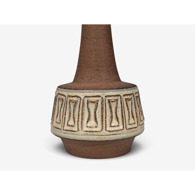 Brown 1960s Mid-Century Modern Helge Bjufstrøm, Large Table Lamp, Brown Stoneware For Sale - Image 8 of 10