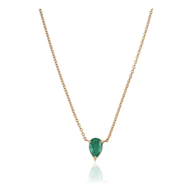 18k Yellow Gold Pear Cut Zambian Emerald Solitaire Birthstone Necklace Everday Wear For Sale