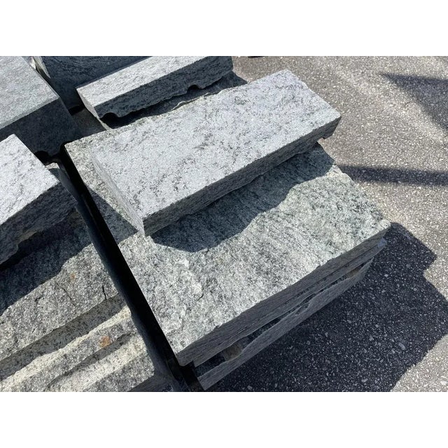 Granite plates Path plates for the outside area: size of the large panels approx. 40 x 40 approx. 7 pieces and 23 x40 4...