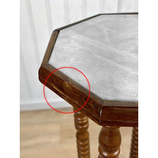 1970s Vintage Traditional Turned Walnut & Marble Plant Stand Pedestal For Sale - Image 5 of 11