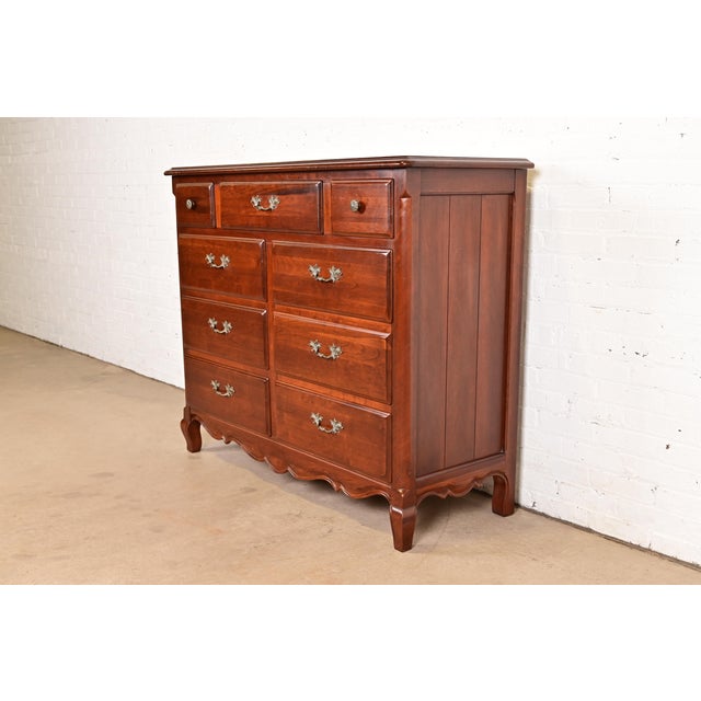 French Provincial Thomasville French Provincial Louis XV Carved Cherry Wood Chest of Drawers For Sale - Image 3 of 16