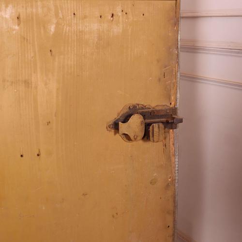 Austrian Marriage Cabinet in Pine For Sale - Image 9 of 12