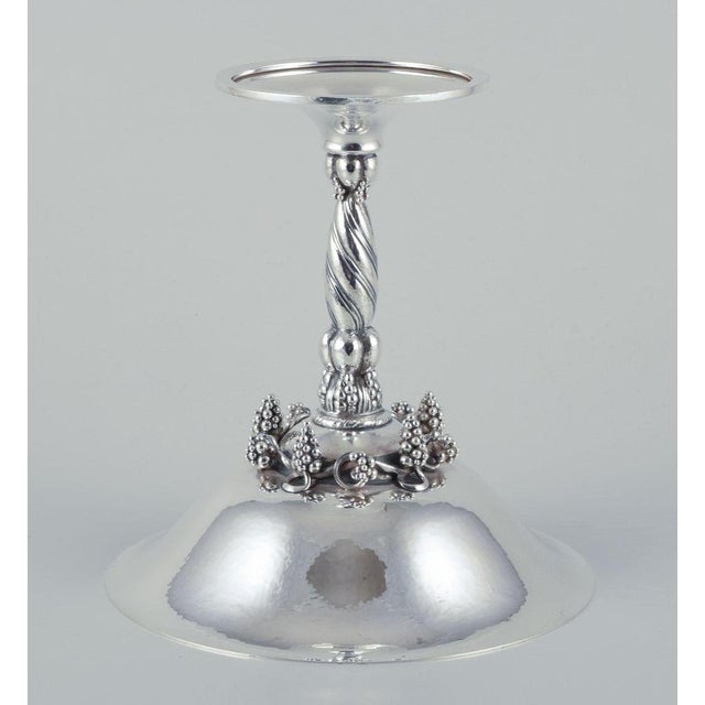 1980s Grape Cluster Centrepiece in Sterling Silver from Georg Jensen, 1980s For Sale - Image 5 of 8