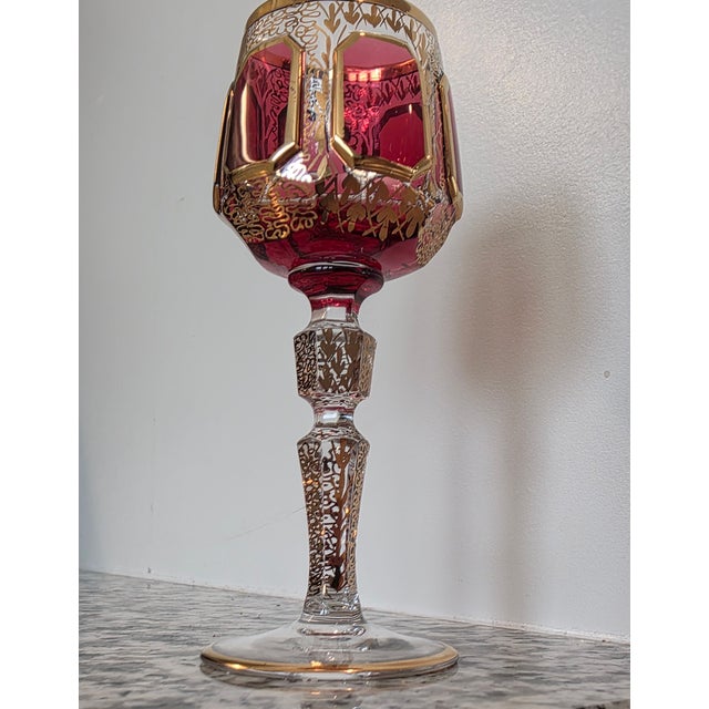 Early 20th Century Early 20th Century Moser Bohemian Cut to Clear Paneled Cranberry Red Gold Gilt Stemmed Cordial Glasses - Set of 8 For Sale - Image 5 of 18