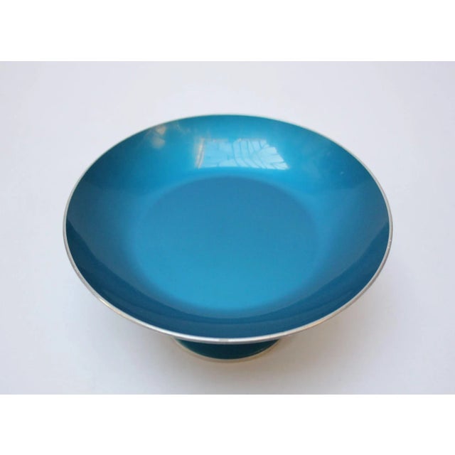 Mid-Century Modern compote designed by Bjørn Engø for Emalox (Norway, ca. 1960s) Striking blue enamel in excellent,...