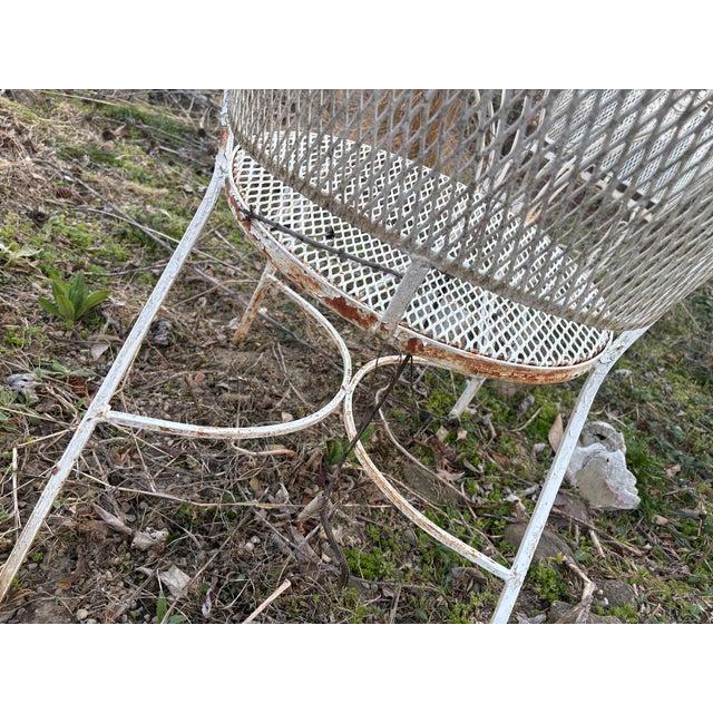 Wrought Iron Mid Century Modern Woodard Style White Curved Back 2 Chairs & Table For Sale - Image 10 of 12