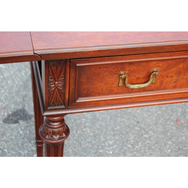 Early 20th Century Vintage Georgian Mahogany 1-Drawer Drop-Leaf Writing Table For Sale In Washington DC - Image 6 of 12