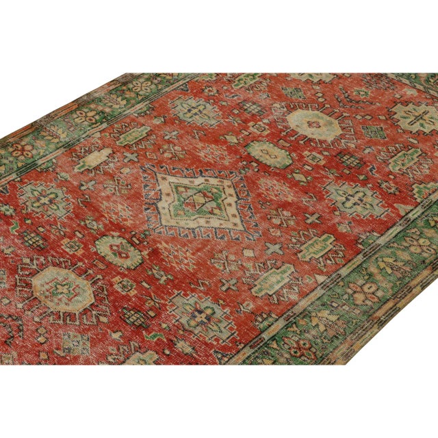 This vintage 6x9 rug is a new addition to Rug & Kilim’s Mid-Century Pasha Collection. This line is a commemoration, with...