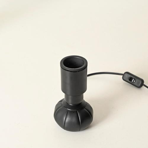 Model 600/C Black Leather Table Lamp by Gino Sarfatti for Arteluce, Italy, 1966 For Sale - Image 12 of 13