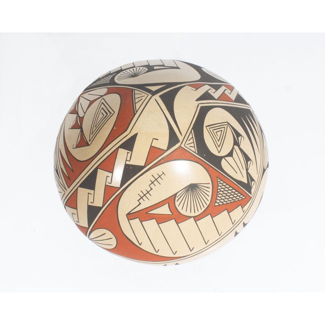 Mexican Mata Ortiz Pottery Vase by Cesar Dominguez For Sale - Image 3 of 7