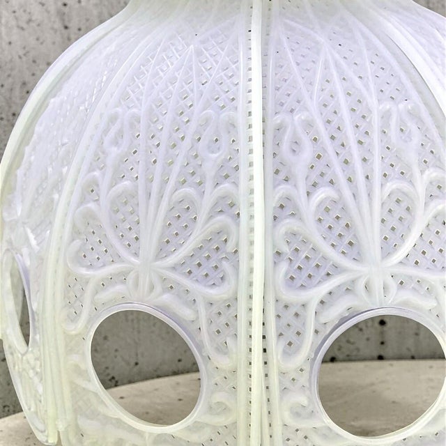 Farmhouse White Acrylic Modular Hanging Light Small Chandelier, Ukraine, 1970s For Sale - Image 13 of 16