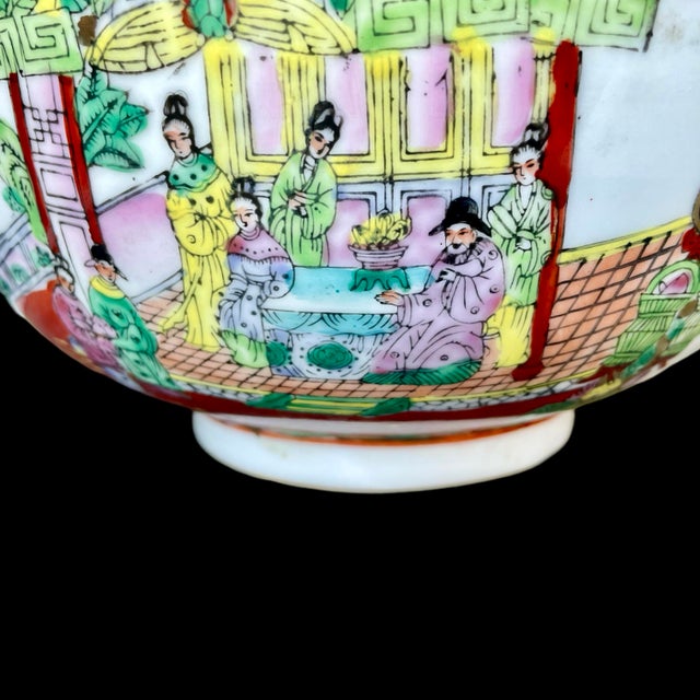 Vintage Chinese Famille Rosé Large Hand-Painted Ceramic Punch Bowl With Gold Gilt Trim For Sale - Image 4 of 11
