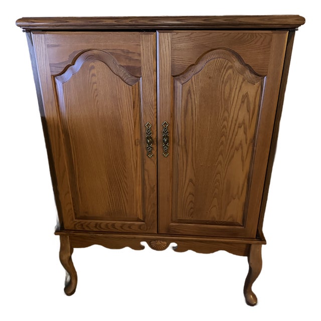 Vintage Ethan Allen Media Cabinent For Sale