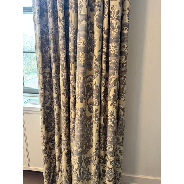 Fortuny Vivaldi Drapery Panels From a Thad Hayes–Designed Manhattan Residence For Sale - Image 9 of 12