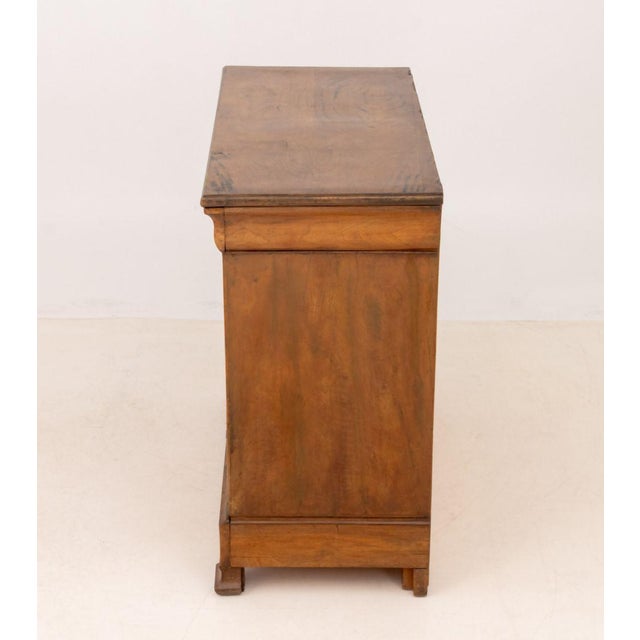 Wood Louis Philippe Burl Walnut Commode, 19th C. For Sale - Image 7 of 8