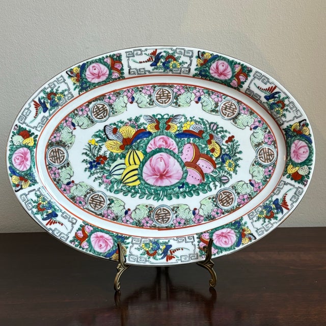 Mid-20th Century Famille Rose Chinese Export Oval Platter For Sale - Image 4 of 12