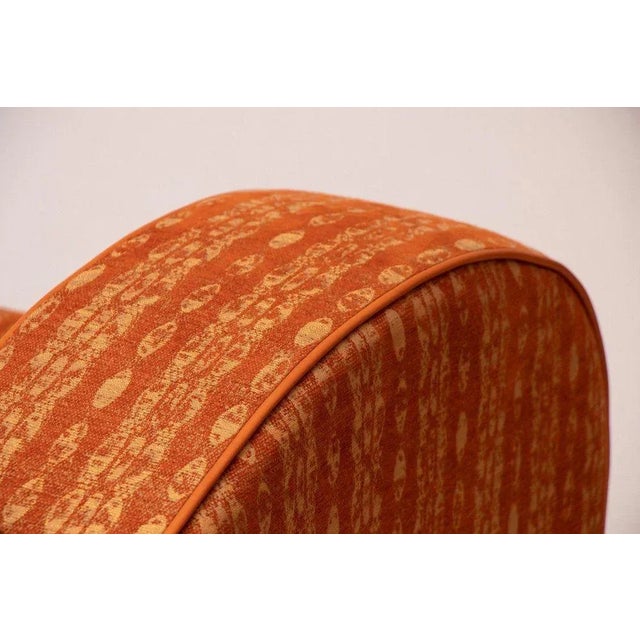 British Art Deco Sofa with Cloud Back and Rounded Sides, 1930 For Sale - Image 10 of 12