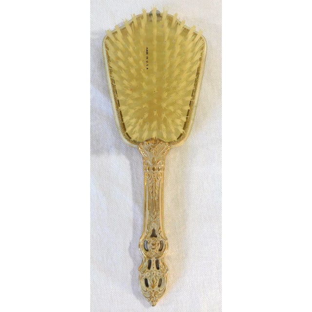1940s Vintage Victorian Gold Metallic Rose Floral Brush & Handheld Mirror Vanity Set For Sale - Image 5 of 10
