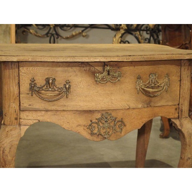 Traditional 18th Century Dutch Console Table in Carved Oak For Sale - Image 3 of 13