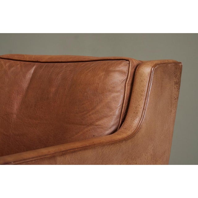 1950s Scandinavian Lounge Chair in Patinated Cognac Leather by Børge Mogensen, 1950s For Sale - Image 5 of 15
