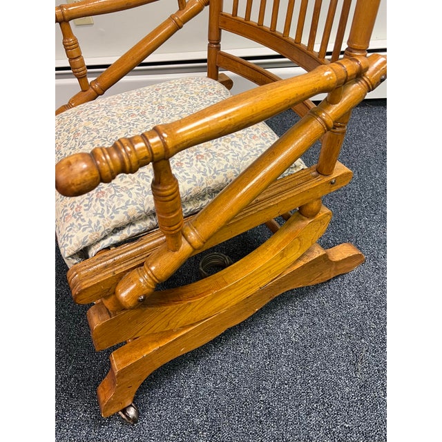 Late 19th Century Maple Spindle Back Platform Rocker For Sale In New York - Image 6 of 10