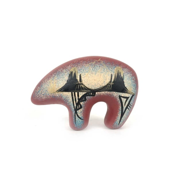 Native American 1980s Southwestern Hand Painted Red Clay Pottery Bear Fetish Monument Valley For Sale - Image 3 of 7
