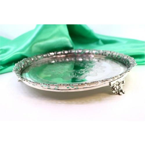 Silver Ticket Holder with Engraved Floral Motifs For Sale - Image 6 of 8