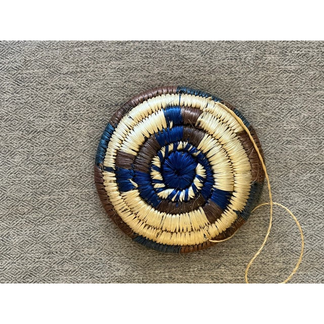 1970s 1970s Handwoven Hanging Baskets- Set of 4 For Sale - Image 5 of 5